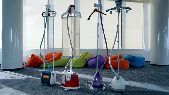 Un cuiseur vapeur peut-il remplacer complètement un fer à repasser ?