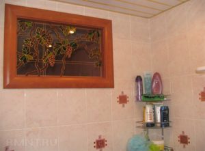 Comment concevoir une fenêtre entre la salle de bain et la cuisine