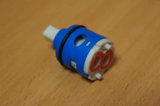 Cartouche de mélangeur.