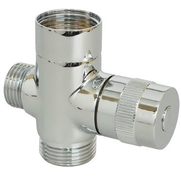 Robinet de salle de bain à levier unique.