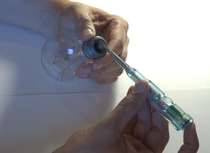 Tournevis indicateur comment l'utiliser.