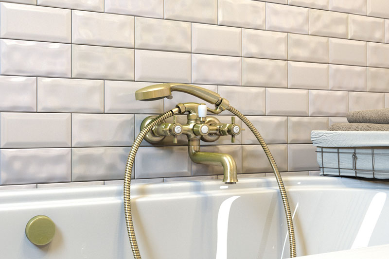 Mitigeur à deux vannes avec douche.