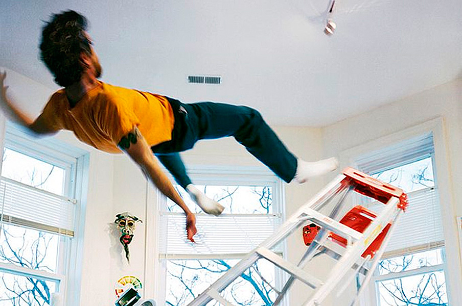 tomber des escaliers