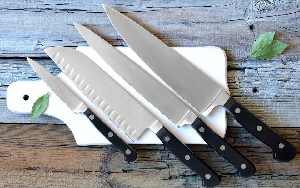 comment choisir l'acier du couteau