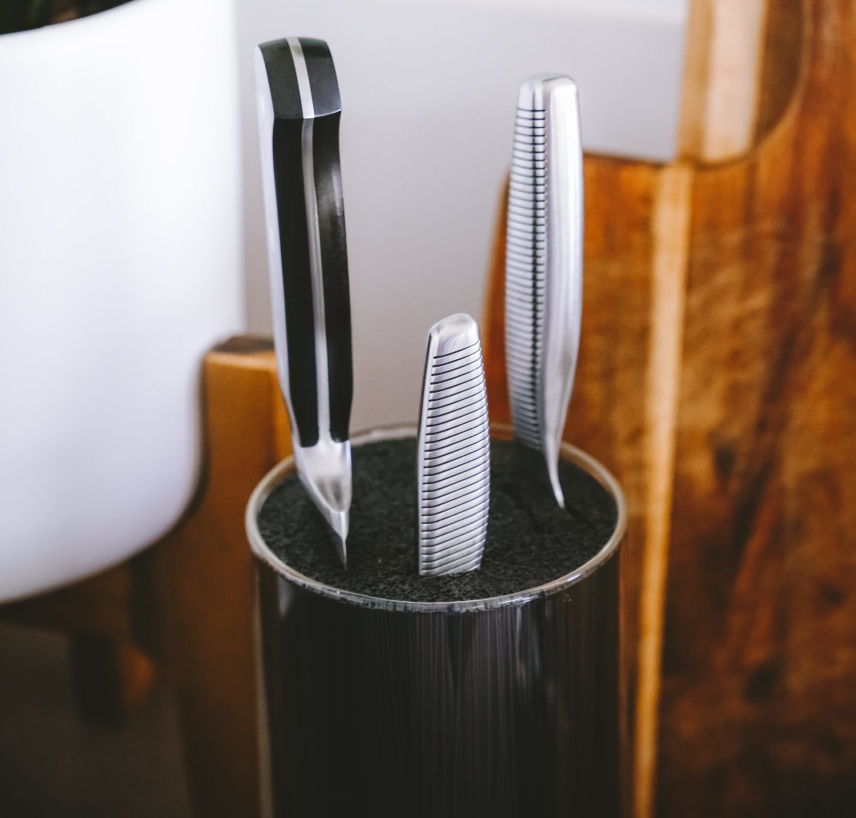 Couteaux dans un stand