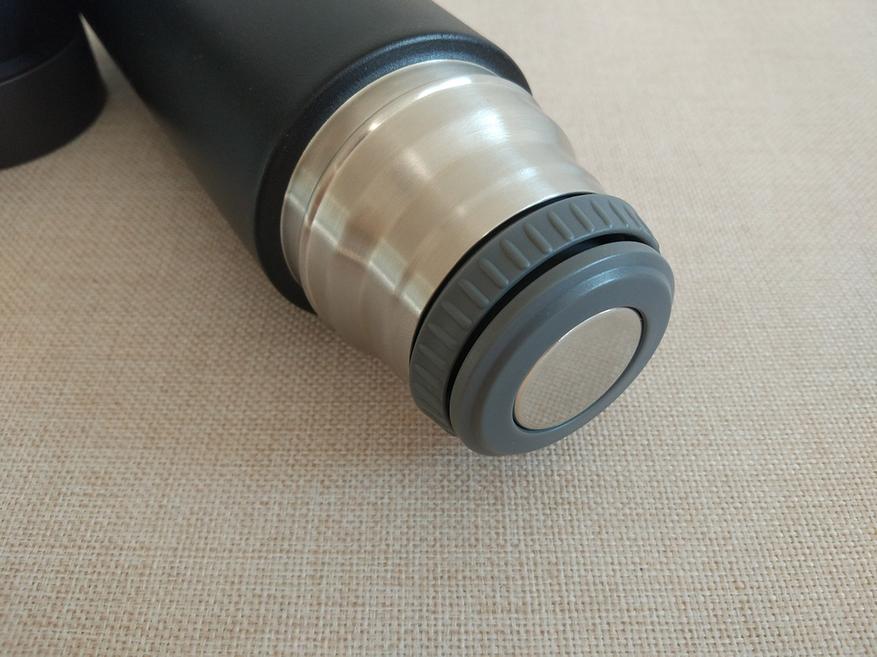 thermos avec couvercle