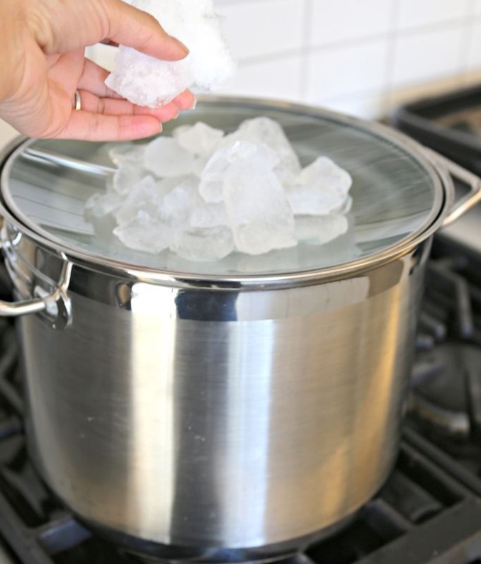 Distillateur d'une casserole