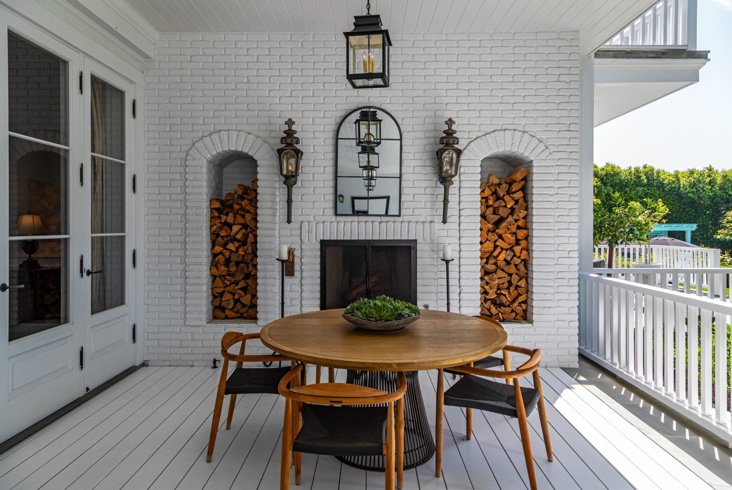 Table à manger style scandinave 3