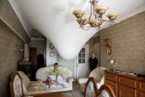 inondation de plafond suspendu