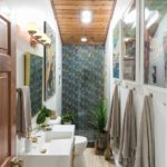 Conception de salle de bain dans un style art déco avec photo