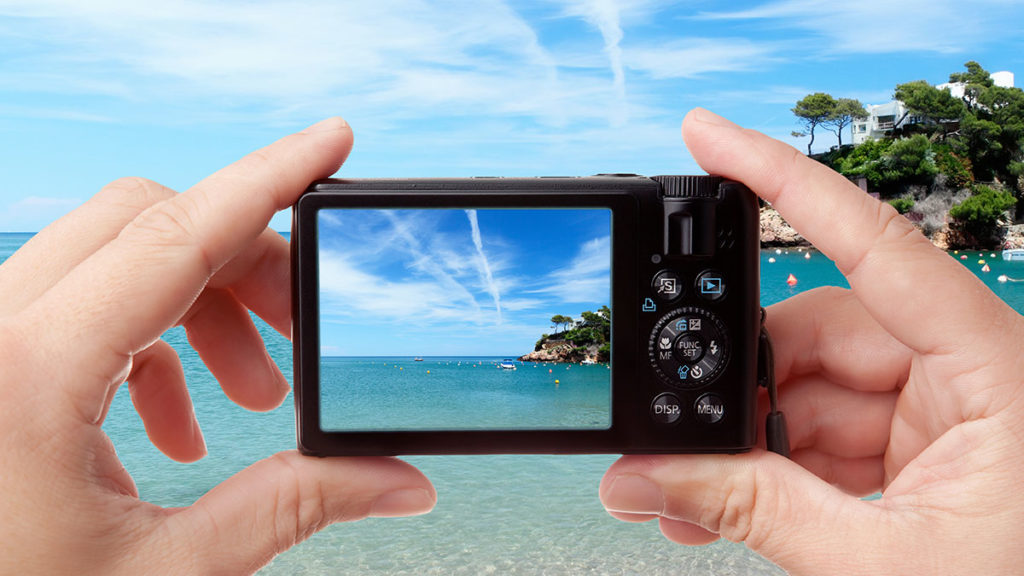 Zoomez sur la caméra.