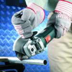 Broyeur avec une poignée.