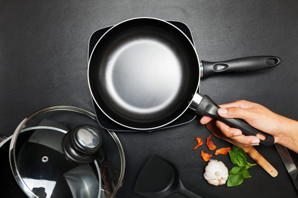 comment choisir un revêtement de poêle