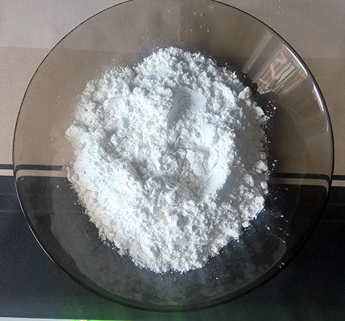 Mélange de farine et de soda