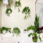 Dans la salle de bain