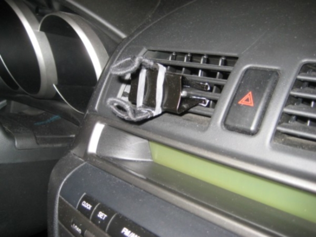 Support de téléphone en classeur