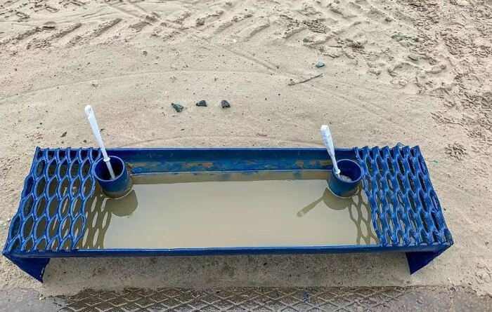 Bassin avec de l'eau