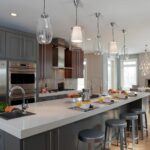 Lustre dans la cuisine