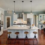 Lustre dans la cuisine