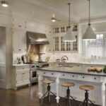 Lustre dans la cuisine