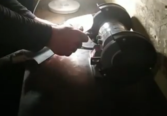 Affûtage sur machine.