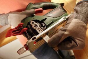 scie alternative ou scie sauteuse