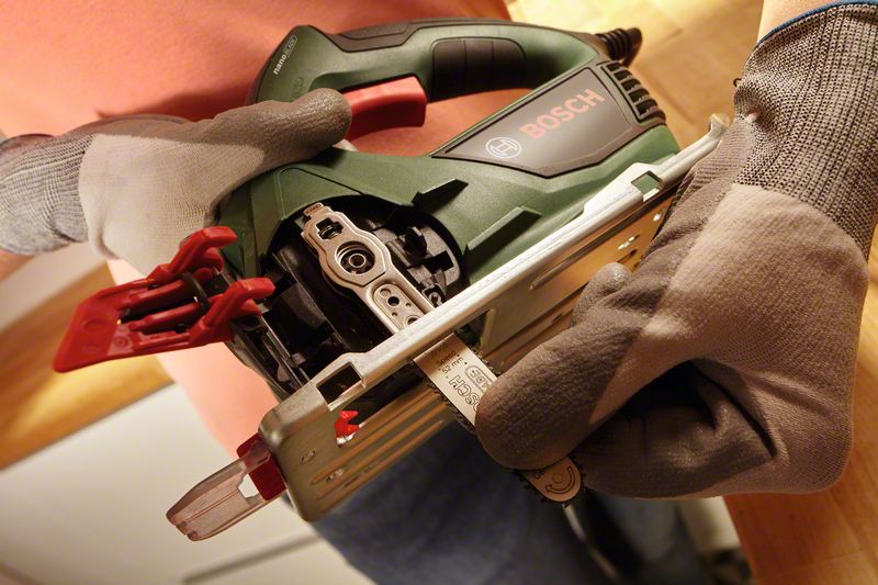 scie alternative ou scie sauteuse