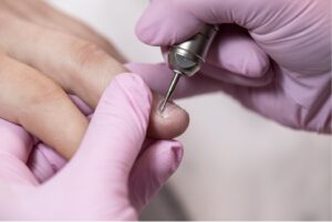 Manucure matérielle