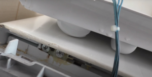 Comment retirer le capot supérieur