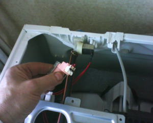 Vanne d'admission au mur