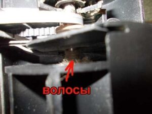 Comment nettoyer les cheveux avec une brosse - 5