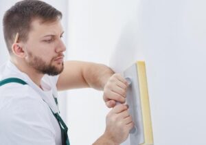 Préparation des murs pour la peinture