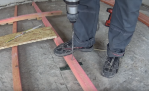 Fixation par vis autotaraudeuses - 6