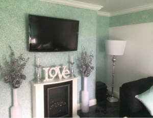 Préparation des murs pour le papier peint liquide