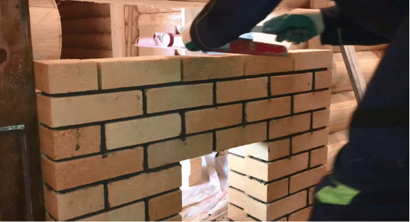 Poêle dans un bain public sur parquet 11