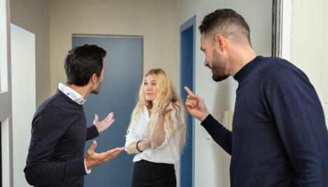 Les voisins puent le tabac