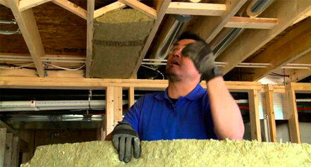 Insonoriser le plafond de la maison