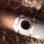 Puiser dans une conduite d'eau